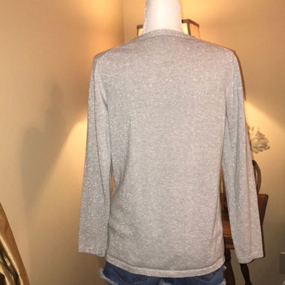 ✌️🏻TWO Tommy Hilfiger Gray V-neck Sweaters - Picture 8 of 9